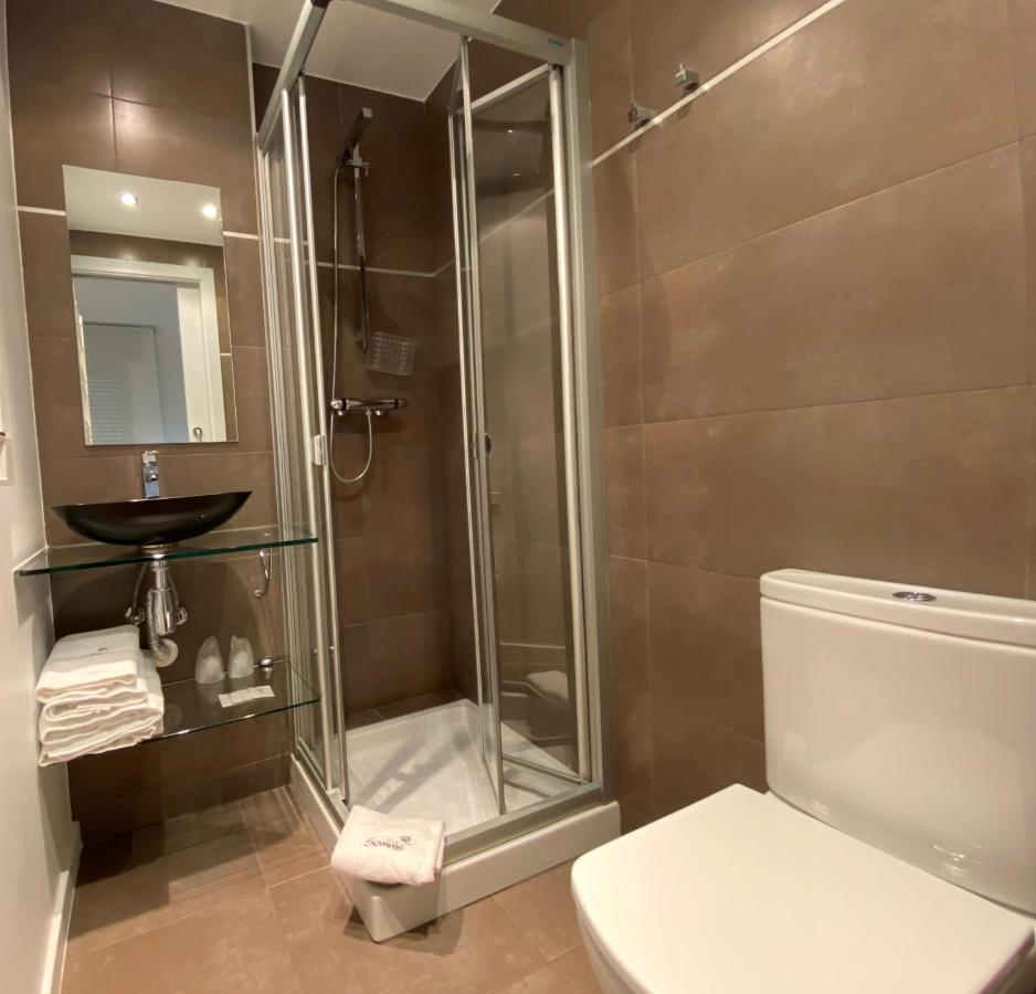 Hostal Somnis Suria Esterno foto