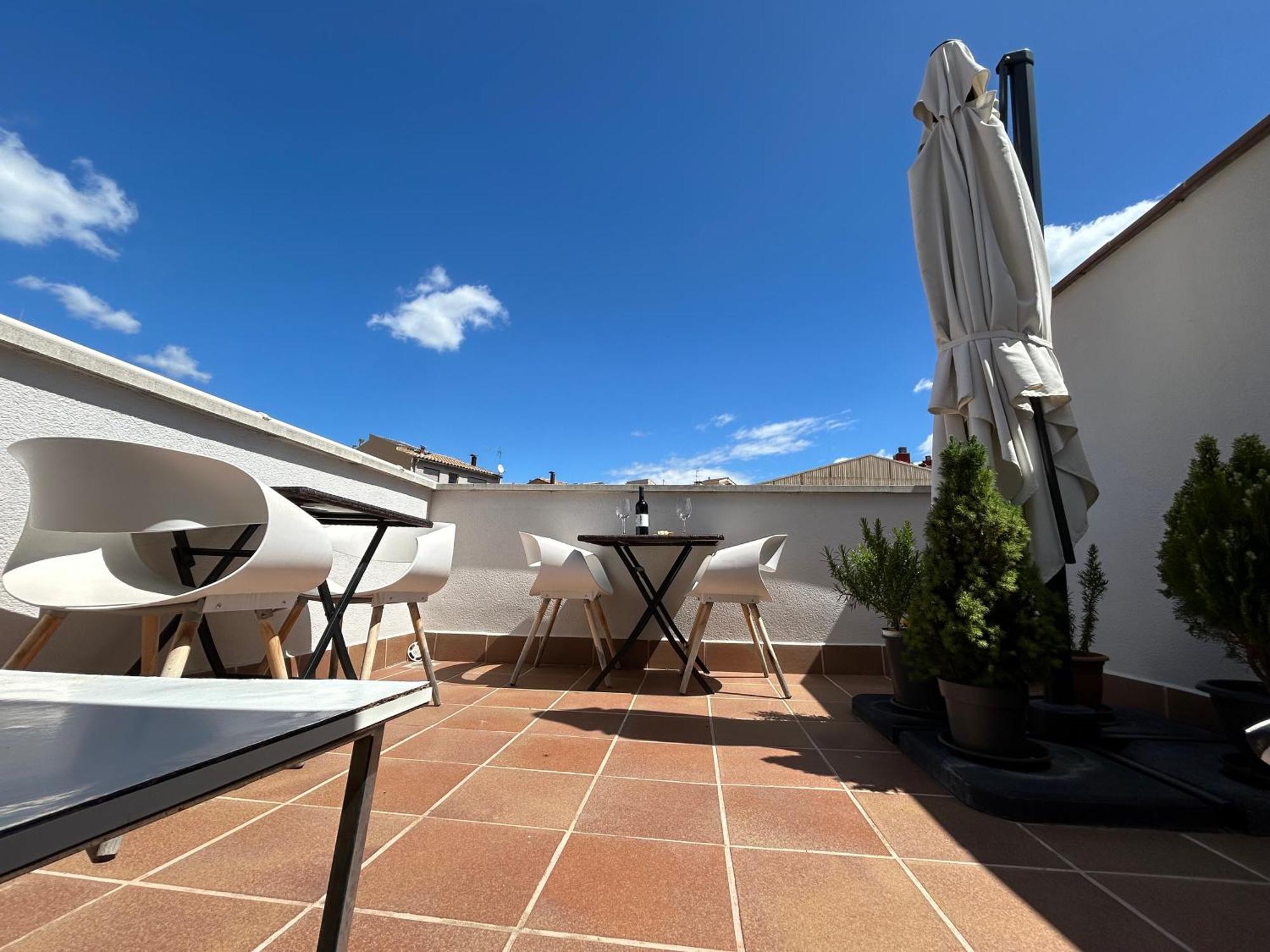 Hostal Somnis Suria Esterno foto